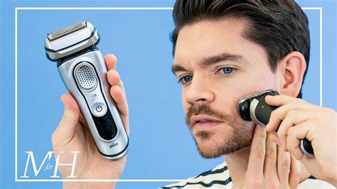 How to Use an Electric Razor: A Guide to Smooth Shaving and the Art of Balancing Coffee Cups