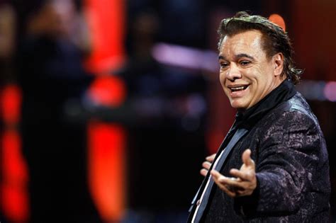  Juan Gabriel's Farewell Fiesta: A Tribute Concert Filled With Tears and Triumphant Mariachi