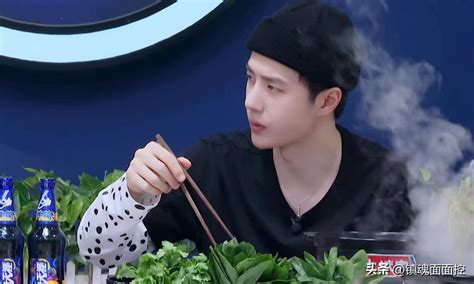 Wang Yibo's Hot Pot Extravaganza: A Night of Culinary Chaos and Fandom Frenzy!